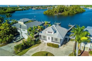 937 Prescott St, Fort Myers Beach, FL 33931, Sold 04/04/22