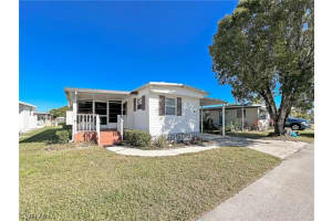 43 Poinsettia Dr, Fort Myers, FL 33905, Sold 03/18/22