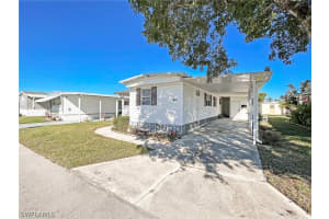 43 Poinsettia Dr, Fort Myers, FL 33905, Sold 03/18/22