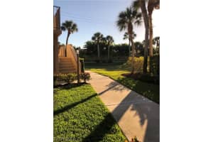 4270 Jack Frost Ct, Naples, FL 34112, Sold 03/11/22