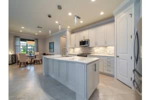16221 Borelle Cir, Naples, FL 34110, Sold 03/01/22