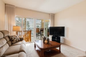 807 River Point Dr, Naples, FL 34102, Sold 03/10/22