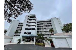 285 Naples Cove Dr, Naples, FL 34110, Sold 04/01/22