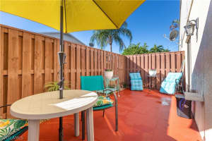 The Village of Cedarbend, 5266 Cedarbend Dr #3, Fort Myers, FL 33919, Sold 03/15/22