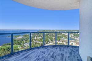 3000 Oasis Grand Blvd, Fort Myers, FL 33916, Sold 02/25/22