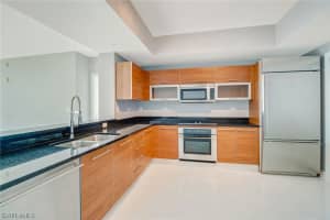 3000 Oasis Grand Blvd, Fort Myers, FL 33916, Sold 02/25/22