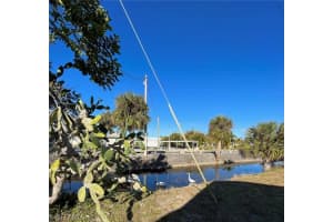 613 Pine Grove Ct, North Fort Myers, FL 33917, Sold 03/08/22