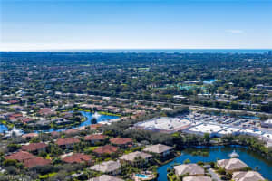 5025 Blauvelt Way, Naples, FL 34105, Sold 03/23/22
