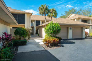 537 Lake Louise Cir, Naples, FL 34110, Sold 03/15/22