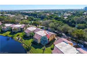 607 Beachwalk Cir, Naples, FL 34108, Sold 03/14/22