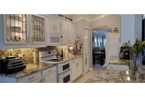 1440 Tiffany Ln, Naples, FL 34105, Sold 03/01/22