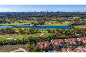 2165 Hawksridge Dr, Naples, FL 34105, Sold 03/30/22