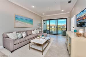 15102 Palmer Lake Cir, Naples, FL 34109, Sold 03/04/22