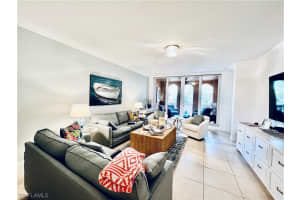 410 Bayfront Pl, Naples, FL 34102, Sold 02/28/22