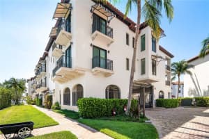 1540 5th Ave S, Naples, FL 34102, Sold 02/28/22