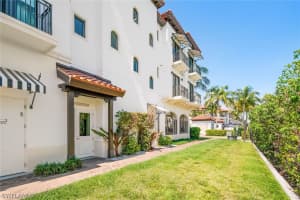 1540 5th Ave S, Naples, FL 34102, Sold 02/28/22