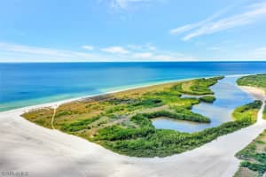 380 Seaview Ct 1108, Marco Island