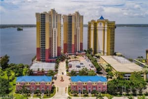 2745 First St APT 705, Fort Myers, FL 33916, Sold 04/01/22