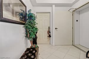 2745 First St APT 705, Fort Myers, FL 33916, Sold 04/01/22
