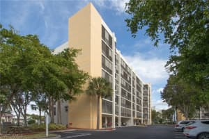 4451 Bay Beach Ln APT 443, Fort Myers Beach, FL 33931, Sold 04/14/22