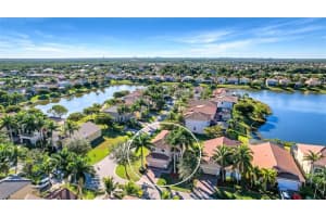 8289 Sumner Ave, Fort Myers, FL 33908, Sold 04/07/22