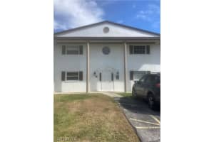 7001 New Post Rd Apt 2, North Fort Myers, FL 33917, Sold 03/31/22