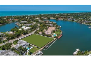 3131 Fort Charles Dr, Naples, FL 34102, Sold 01/26/22