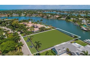 3131 Fort Charles Dr, Naples, FL 34102, Sold 01/26/22