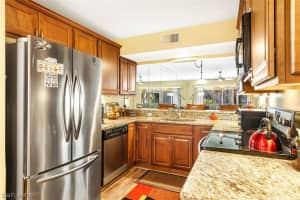 257 Robin Hood Cir, Naples, FL 34104, Sold 03/11/22