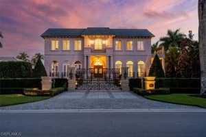 950 Nelson`s Walk, Naples, FL 34102, Sold 04/08/22