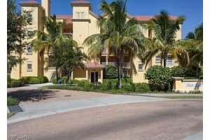 7461 Bella Lago Dr UNIT 241, Fort Myers Beach, FL 33931, Sold 06/02/22