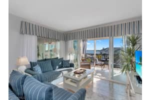807 River Point Dr, Naples, FL 34102, Sold 03/30/22