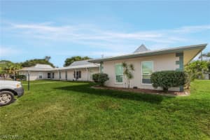 5725 Genesee Pkwy APT 10, Bokeelia, FL 33922, Sold 02/17/22