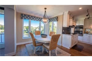 102 Tall Pine Ln, Naples, FL 34105, Sold 04/28/22