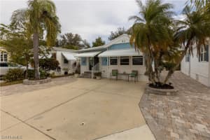 32 Bass Ln, Naples, FL 34114, Sold 03/31/22