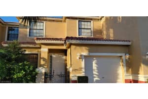 7504 Bristol Cir, Naples, FL 34120, Sold 04/20/22