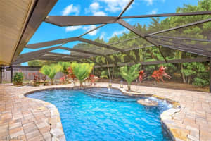 2479 Pinewoods Cir, Naples, FL 34105, Sold 03/18/22