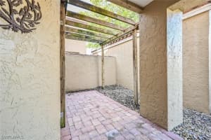 869 Reef Point Cir, Naples, FL 34108, Sold 04/05/22
