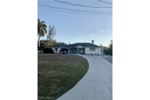 5491 Marina Dr, Bokeelia, FL 33922, Sold 04/04/22