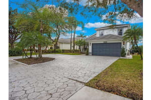 2167 Morning Sun Ln, Naples, FL 34119, Sold 04/07/22