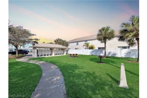 3650 Pine Oak Cir APT 101, Fort Myers, FL 33916, Sold 03/16/22