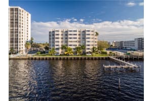 1900 Clifford St APT 504, Fort Myers, FL 33901, Sold 03/14/22