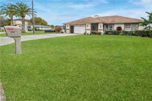 160 W Pago Pago Dr, Naples, FL 34113, Sold 04/18/22