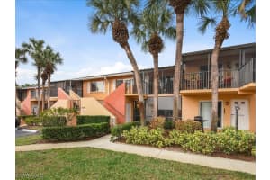 4070 Looking Glass Ln, Naples, FL 34112, Sold 03/31/22