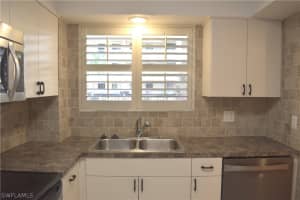 2121 Collier Ave APT 103, Fort Myers, FL 33901, Sold 04/01/22