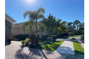 8311 Venetian Pointe Dr, Fort Myers, FL 33908, Sold 04/14/22