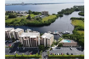 3462 Hancock Bridge Pkwy APT 266, North Fort Myers, FL 33903, Sold 04/08/22