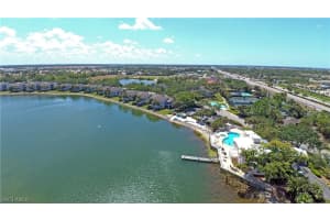 2571 Citrus Lake Dr, Naples, FL 34109, Sold 03/25/22