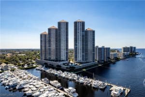 2104 W First St APT 2104, Fort Myers, FL 33901, Sold 05/03/22