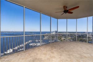 2104 W First St APT 2104, Fort Myers, FL 33901, Sold 05/03/22